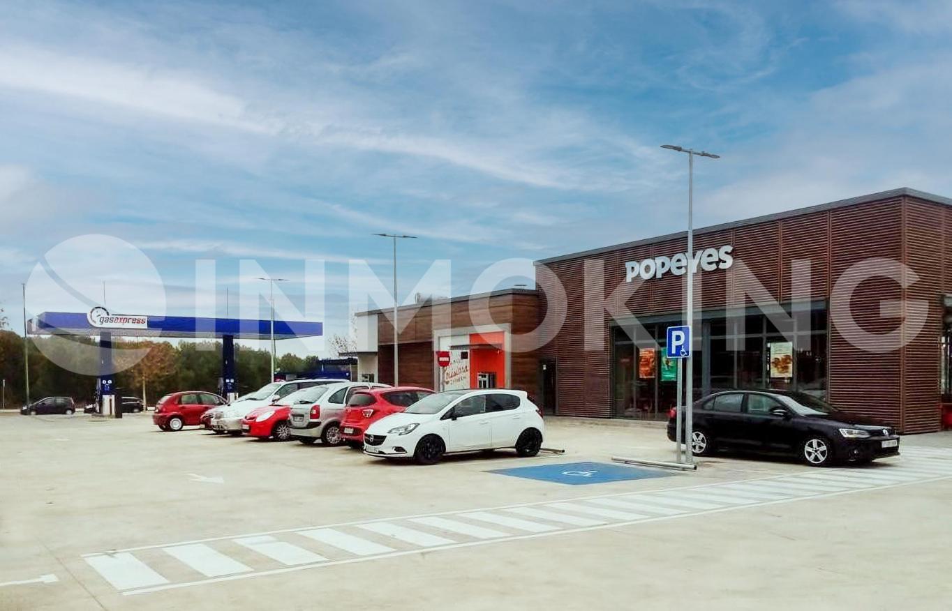 Foto de la propiedad  Mediana comercial y Gasolinera en rentabilidad - Puerto Venecia